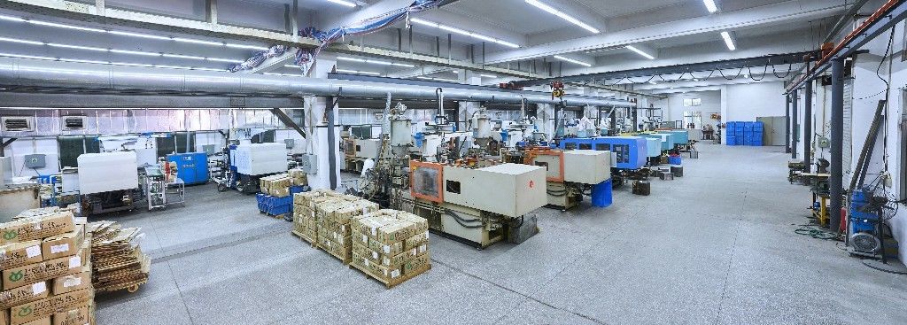 FOSHAN SHUNDE QUANYE PLASTICS CO.,LTD lini produksi pabrikan