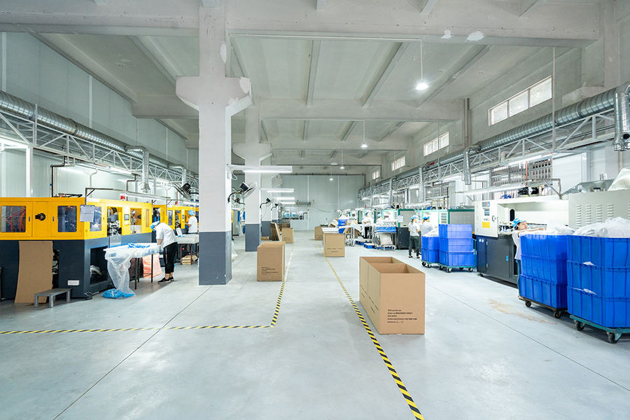 FOSHAN SHUNDE QUANYE PLASTICS CO.,LTD lini produksi pabrikan