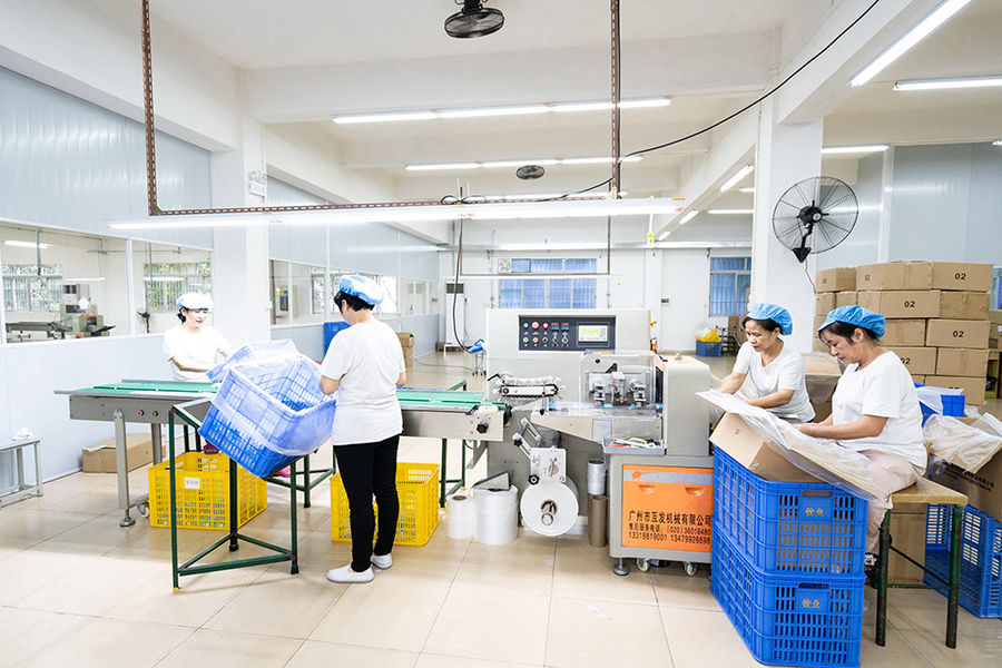 FOSHAN SHUNDE QUANYE PLASTICS CO.,LTD lini produksi pabrikan